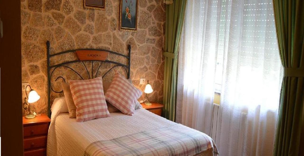 Casa Jesus Turismo Rural Lires エクステリア 写真